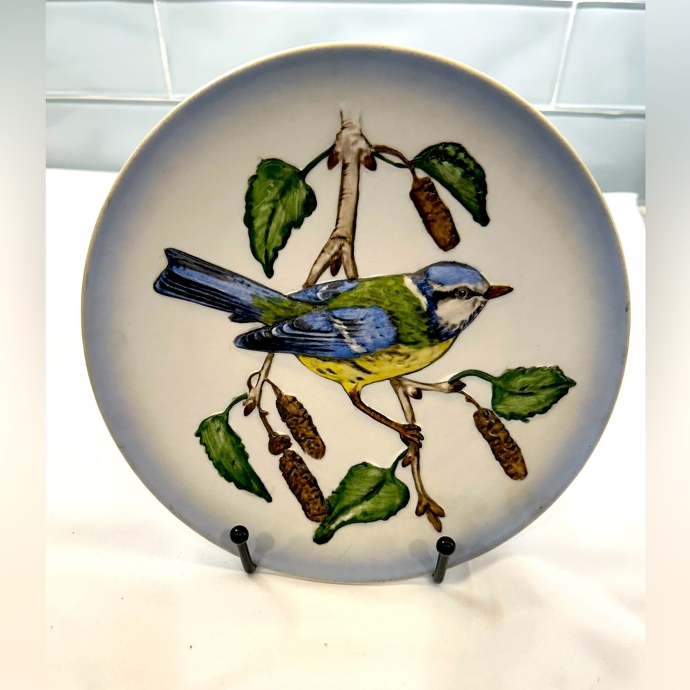Vtg Goebel Blue Titmouse 1974 Collector Plate 6”. Excellent condition